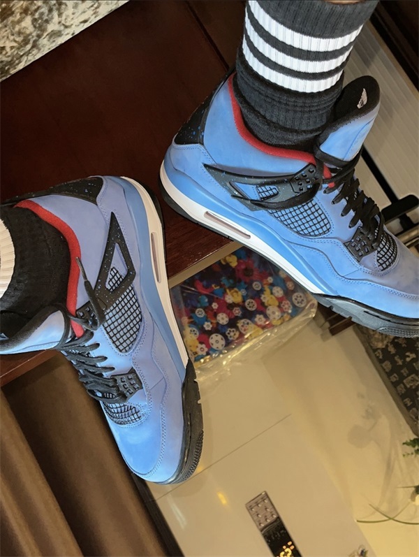 Air Jordan 4 Retro x Travis Scott 'Cactus Jack' photo review