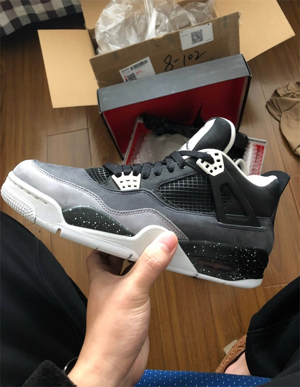 Air Jordan 4 Retro 'Fear' photo review